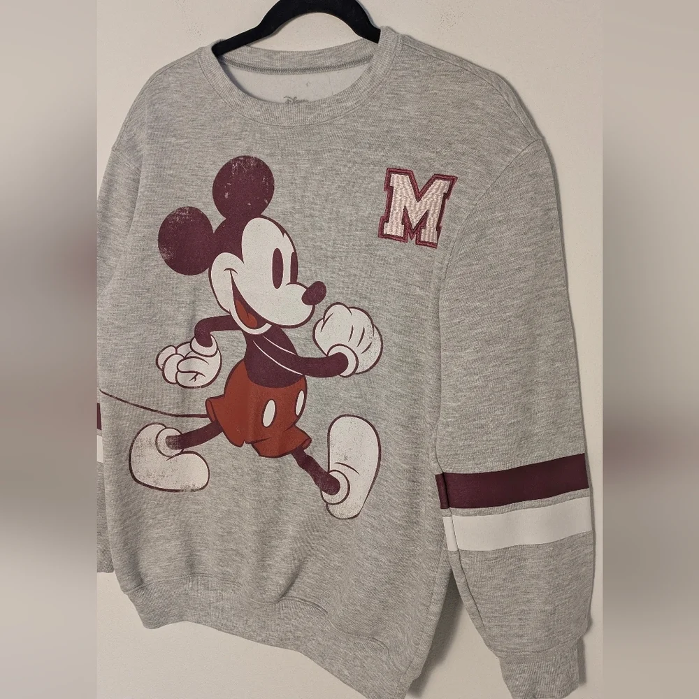 Disney Women's Mickey Mouse sweatshirt Crew Neck Size XS Light Gray EUC - Picture 3 of 10